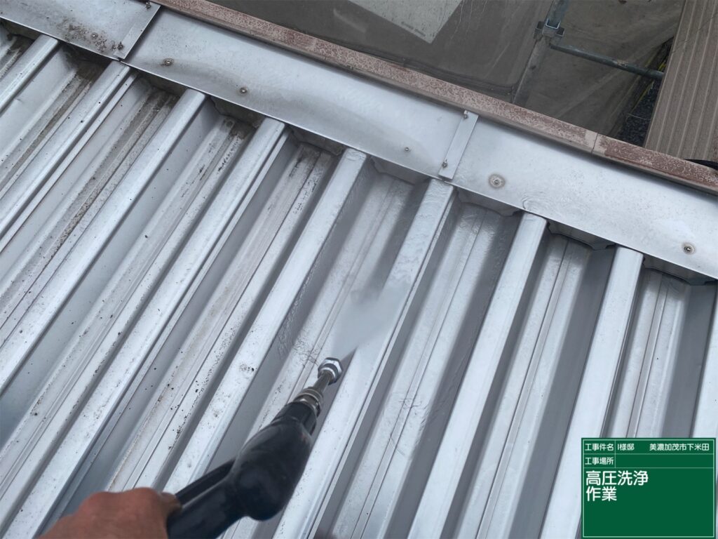美濃加茂市 外壁塗装 塗装の日成 屋根ガルバ葺き替え リフォーム 防水工事