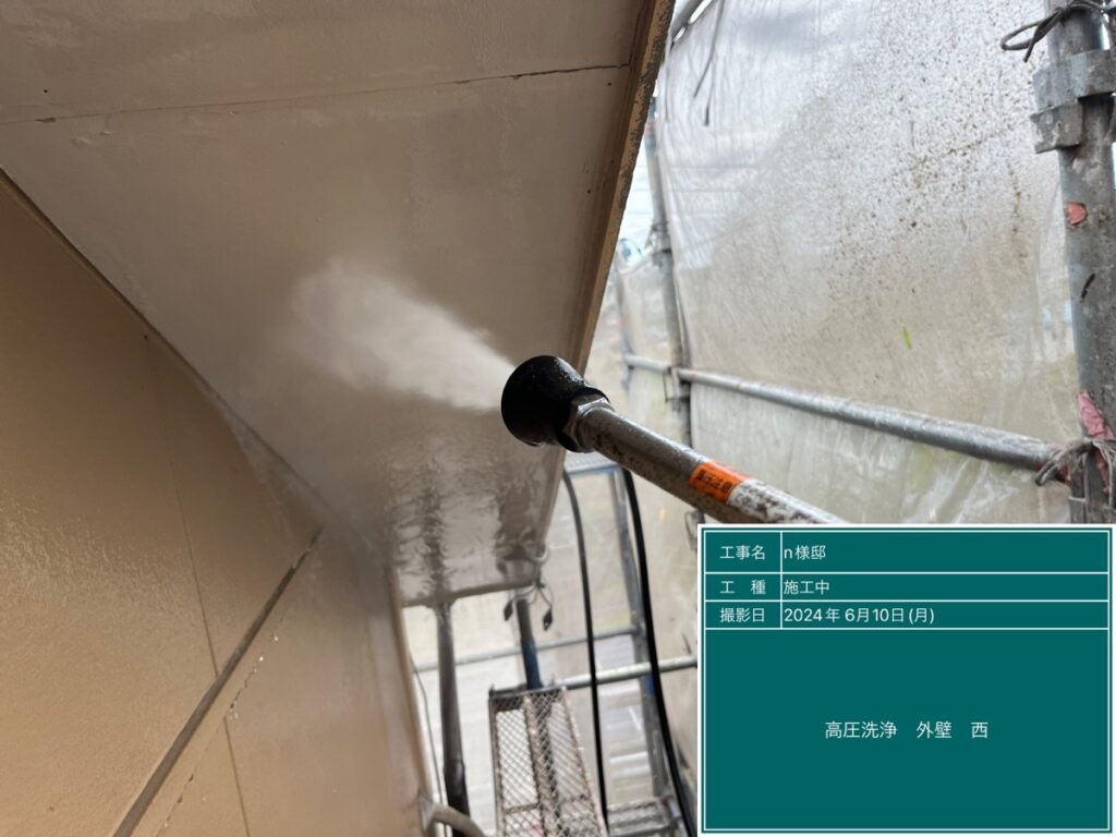 美濃加茂市　外壁塗装　塗装の日成　屋根ガルバ葺き替え　リフォーム　防水工事
