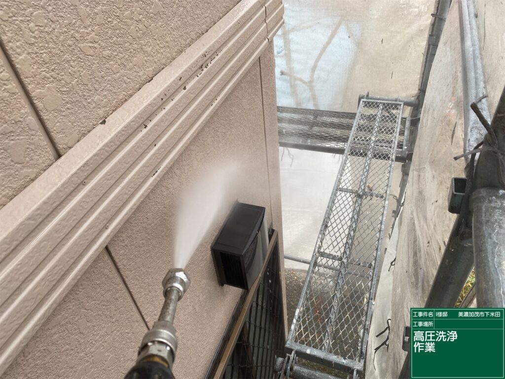 美濃加茂市 外壁塗装 塗装の日成 屋根ガルバ葺き替え リフォーム 防水工事