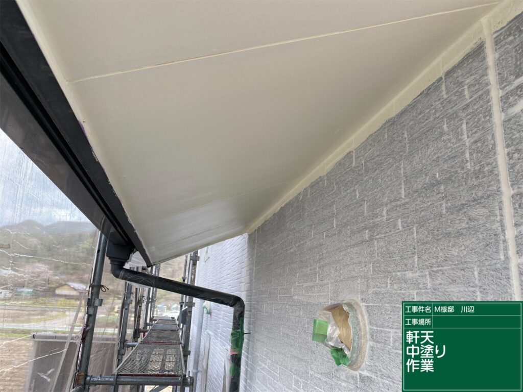 美濃加茂市　外壁塗装　塗装の日成　屋根ガルバ葺き替え　リフォーム　防水工事
